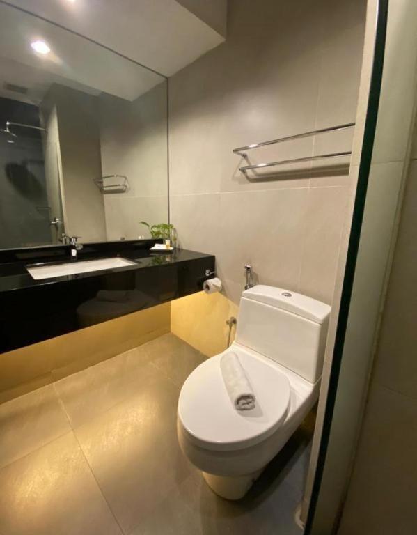 Kemena View Hotel Кучинг Экстерьер фото